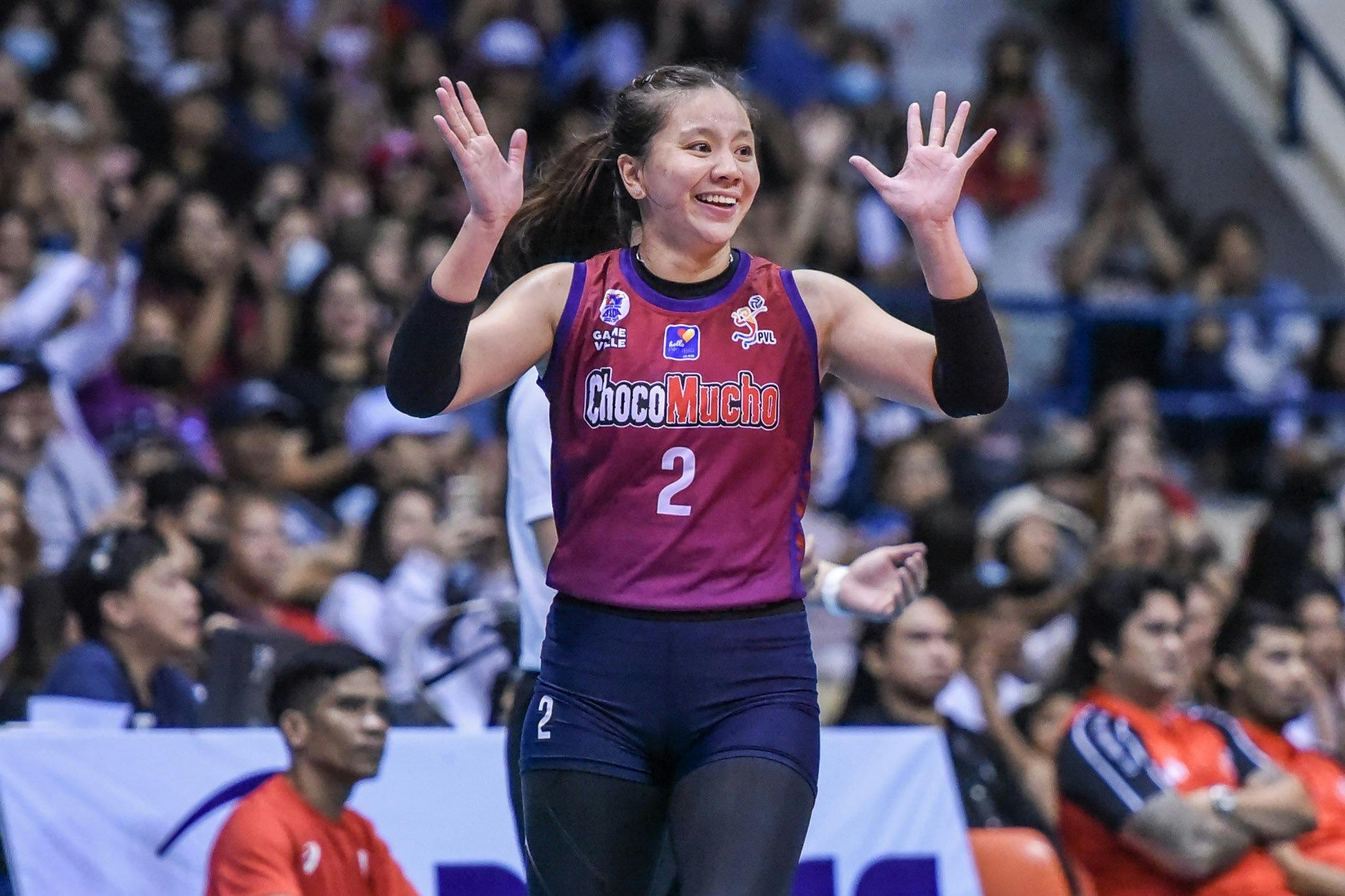 Choco Mucho star Des Cheng shares her happy place as she recovers from ACL injury
